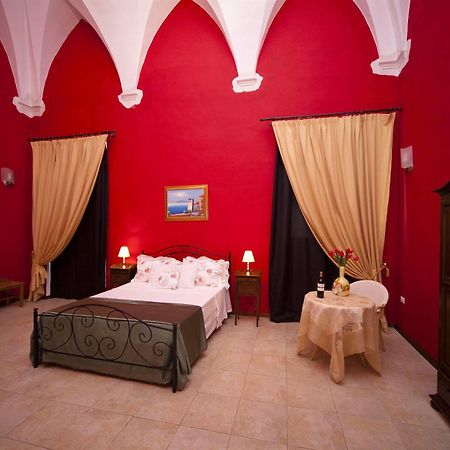 B&B Dimora San Vincenzo กัลลีโปลี ภายนอก รูปภาพ