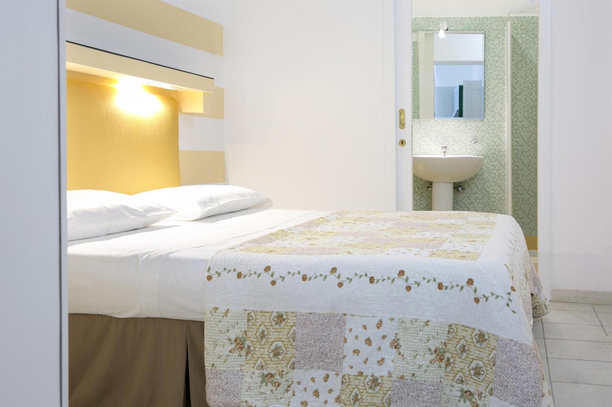 B&B Dimora San Vincenzo กัลลีโปลี ห้อง รูปภาพ