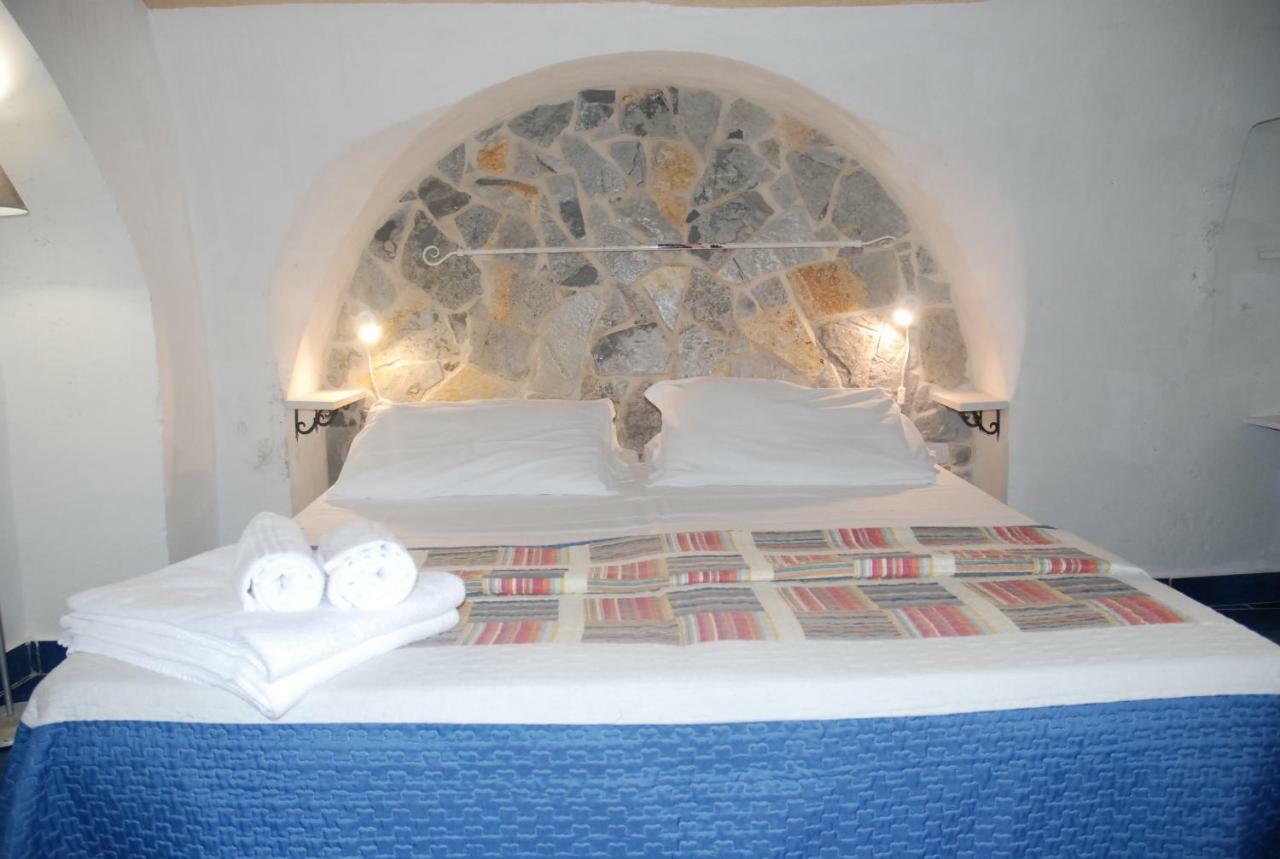 B&B Dimora San Vincenzo กัลลีโปลี ภายนอก รูปภาพ