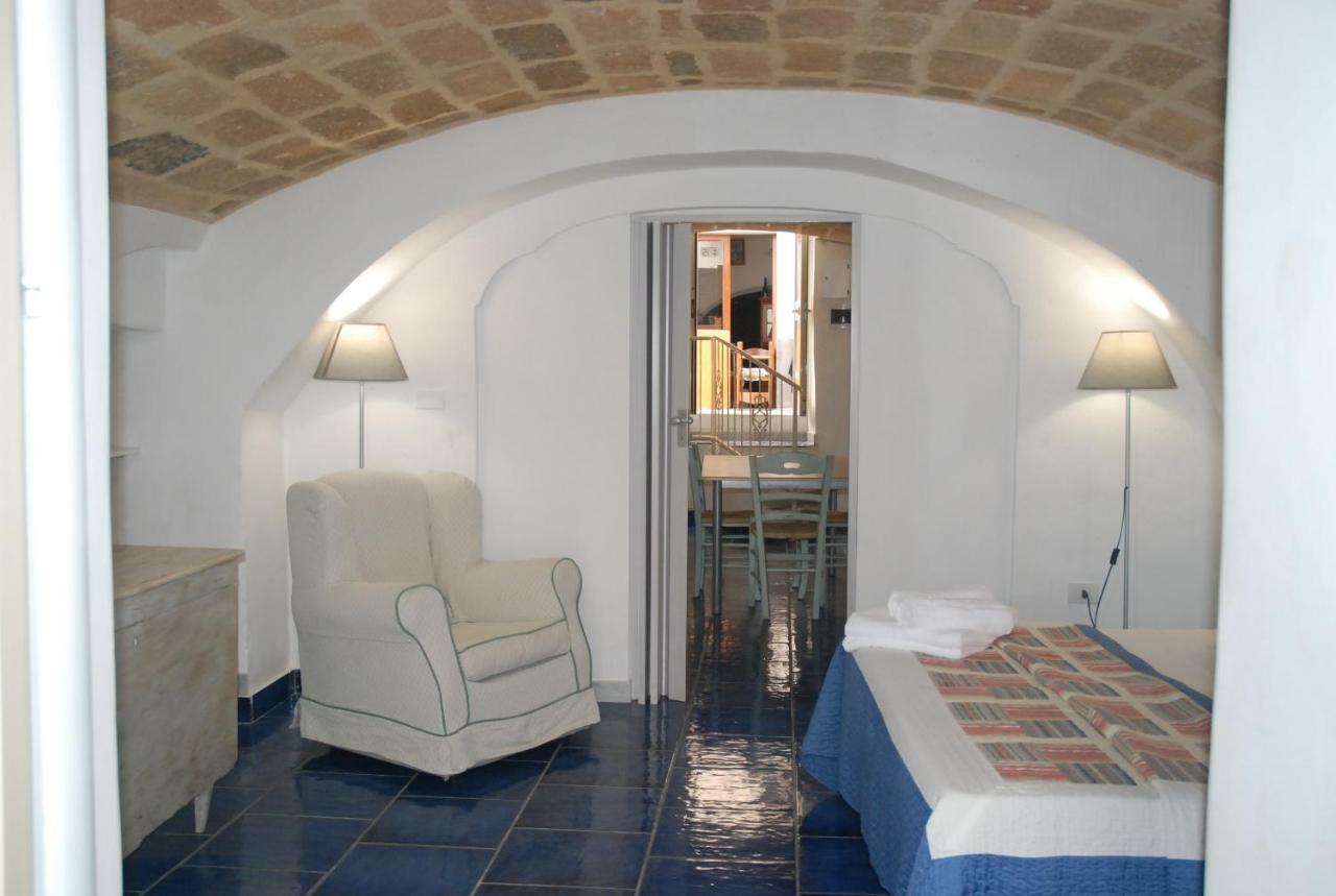 B&B Dimora San Vincenzo กัลลีโปลี ภายนอก รูปภาพ